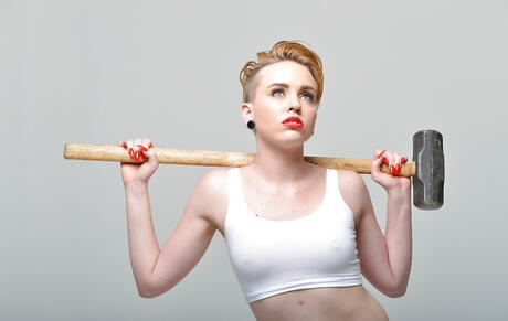 Shapely young Miley Mae in hot panties loves dildo 